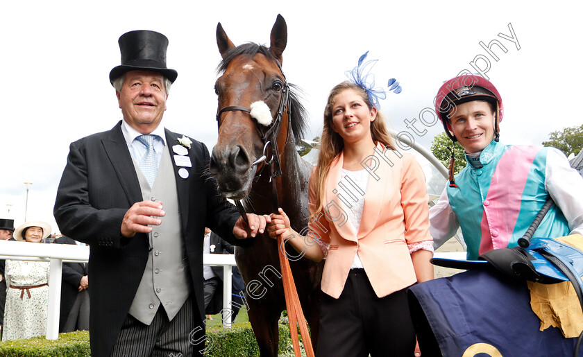 Expert-Eye-0013 
 EXPERT EYE (James McDonald) with Sir Michael Stoute after The Jersey Stakes
Royal Ascot 20 Jun 2018 - Pic Steven Cargill / Racingfotos.com