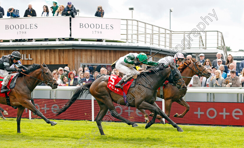 Danger-Alert-0004 
 DANGER ALERT (William Buick) beats JER BATT (right) in The tote £100k Guaranteed Placepot Every Day Handicap
Chester 10 May 2023 - Pic Steven Cargill / Racingfotos.com