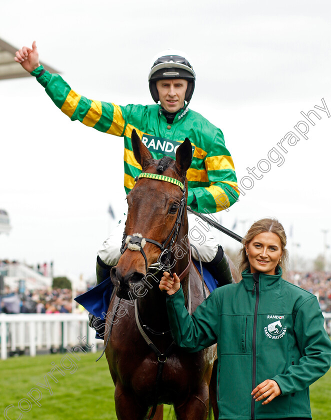 Inothewayurthinkin-0007 
 INOTHEWAYURTHINKIN (Mark Walsh) winner of The Huyton Asphalt Franny Blennerhassett Memorial Mildmay Novices Chase
Aintree 12 Apr 2024 - Pic Steven Cargill / Racingfotos.com