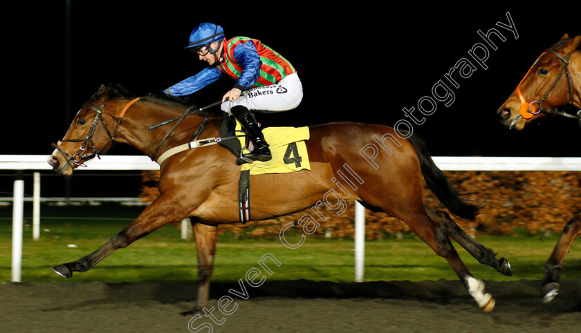 Penarth-Pier-0004 
 PENARTH PIER (Richard Kingscote) wins The Bet At racingtv.com Handicap Div2
Kempton 17 Feb 2020 - Pic Steven Cargill / Racingfotos.com