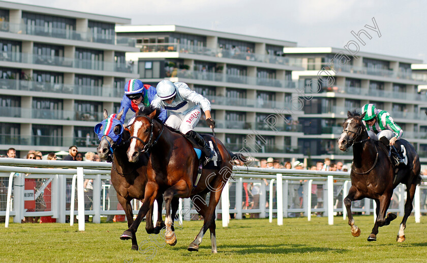 Burning-Bush-0001 
 BURNING BUSH (Tom Marquand) beats YE GUD THING (left) in The Laithwaites Wine Nursery
Newbury 22 Jul 2021 - Pic Steven Cargill / Racingfotos.com