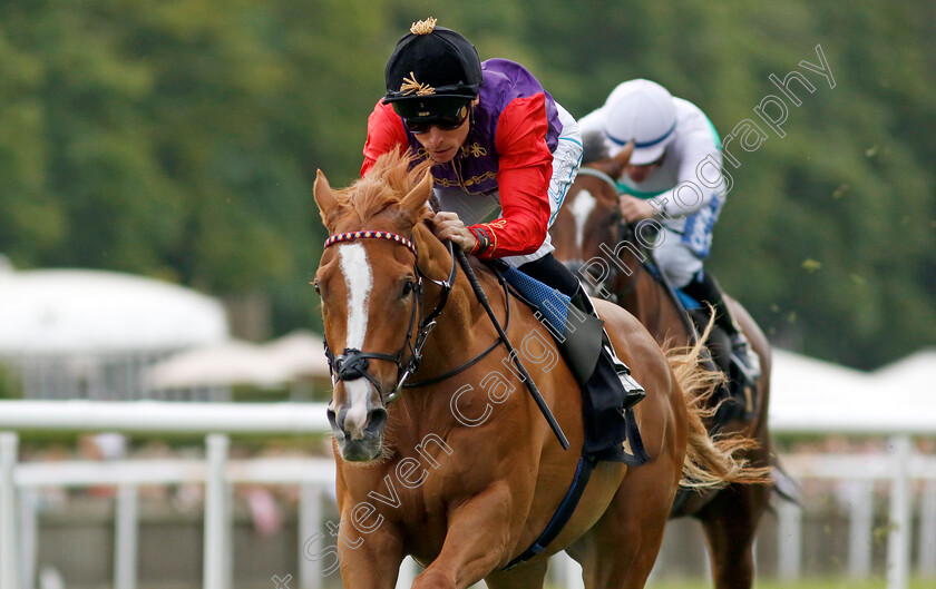 Rainbows-Edge-0002 
 RAINBOWS EDGE (Kieran Shoemark) wins The Long Shot Seltzer Spring Fillies Novice Stakes
Newmarket 28 Jun 2024 - Pic Steven Cargill / Racingfotos.com