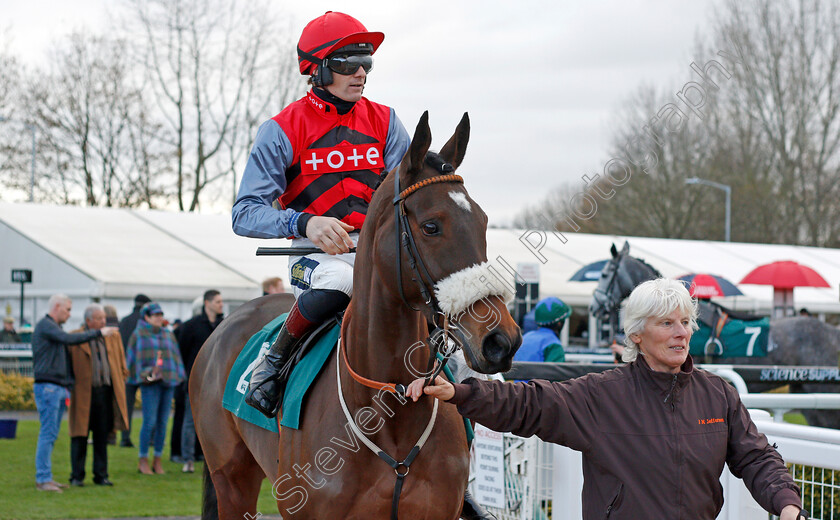 Clondaw-Caitlin-0001 
 CLONDAW CAITLIN (Sam Twiston-Davies)
Warwick 9 Dec 2021 - Pic Steven Cargill / Racingfotos.com