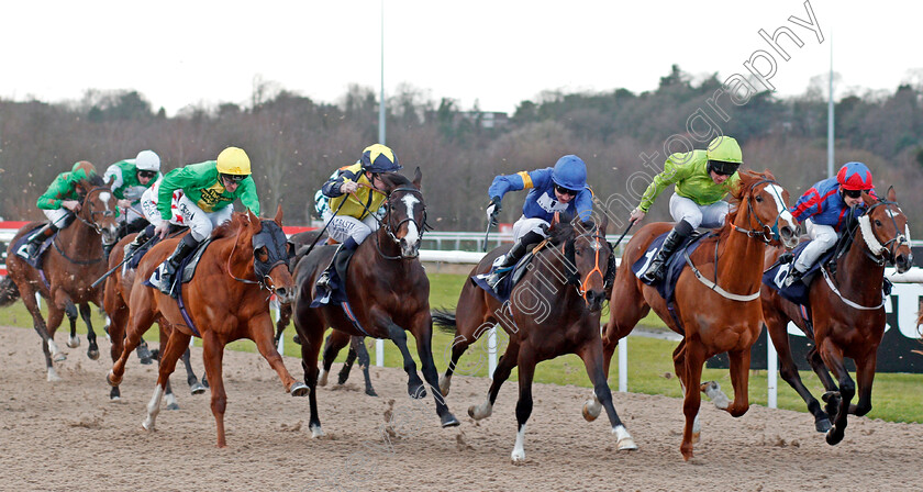 Surrey-Blaze-0003 
 SURREY BLAZE (2nd left, Oisin Murphy) beats AUTHENTIC ART (left) PRINCE CONSORT (centre) HEADWEAR (2nd right) and PROGRESSIVE JAZZ (right) in The 32Red Casino Handicap Wolverhampton 4 Jan 2018 - Pic Steven Cargill / Racingfotos.com