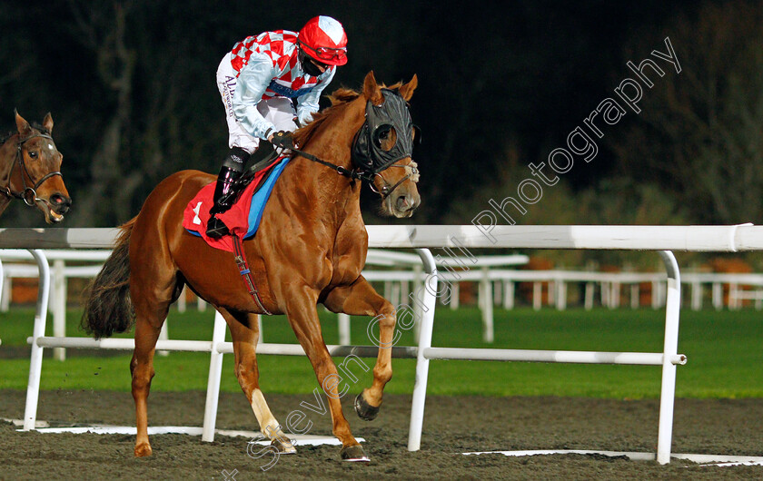 Red-Verdon-0002 
 RED VERDON (Ryan Moore)
Kempton 2 Dec 2020 - Pic Steven Cargill / Racingfotos.com