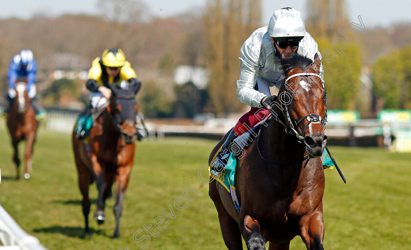 Palace-Pier-0005 
 PALACE PIER (Frankie Dettori) wins The bet365 Mile
Sandown 23 Apr 2021 - Pic Steven Cargill / Racingfotos.com