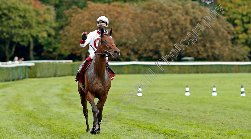 Zellie-0007 
 ZELLIE (Oisin Murphy) winner of The Qatar Prix Marcel Boussac
Longchamp 3 Oct 2021 - Pic Steven Cargill / Racingfotos.com