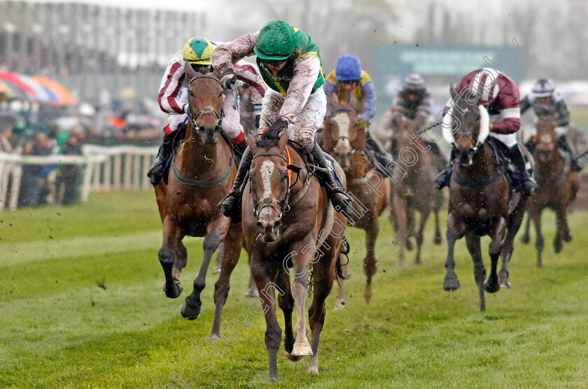 Fennor-Cross-0001 
 FENNOR CROSS (Ben Harvey) wins The William Hill Handicap Hurdle
Aintree 14 Apr 2023 - Pic Steven Cargill / Racingfotos.com