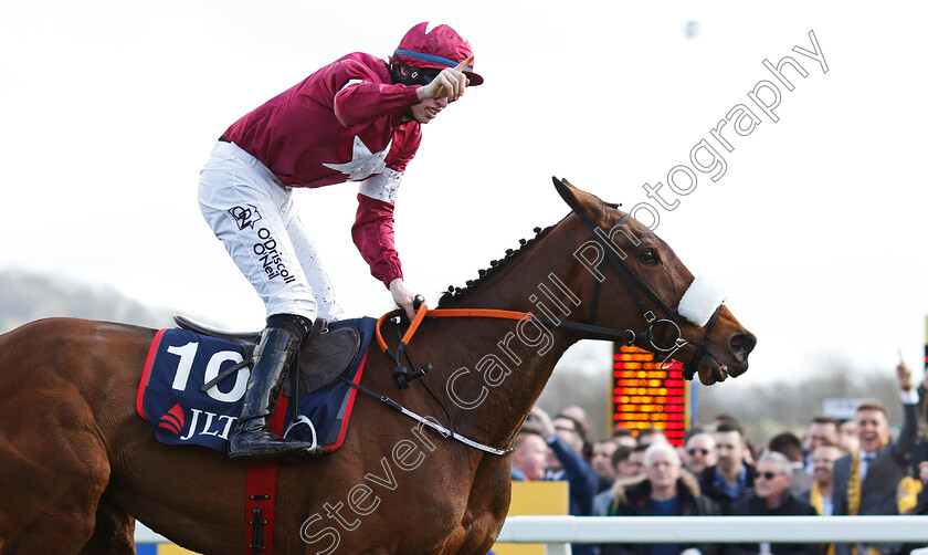 Shattered-Love-0008 
 SHATTERED LOVE (Jack Kennedy) wins The JLT Novices Chase Cheltenham 15 Mar 2018 - Pic Steven Cargill / Racingfotos.com