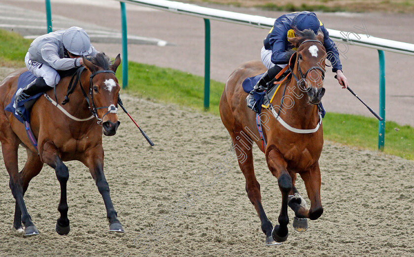 Shimmering-Dawn-0005 
 SHIMMERING DAWN (right, James Doyle) beats QUEEN'S COURSE (left) in The Ladbrokes Irish EBF Fillies Conditions Stakes
Lingfield 19 Dec 2020 - Pic Steven Cargill / Racingfotos.com