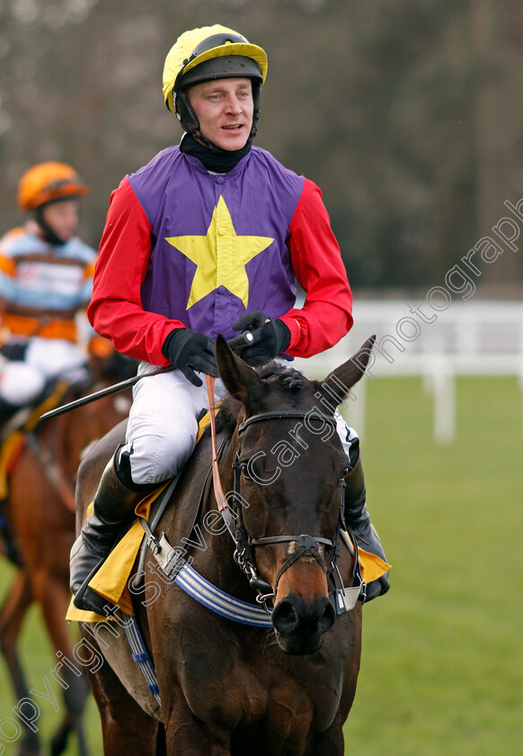 Dashel-Drasher-0011 
 DASHEL DRASHER (Matt Griffiths) after winning The Betfair Ascot Chase
Ascot 20 Feb 2021 - Pic Steven Cargill / Racingfotos.com