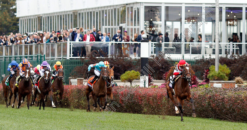 Newspaperofrecord-0010 
 NEWSPAPEROFRECORD (Irad Ortiz) wins The Breeders' Cup Juvenile Fillies Turf
Churchill Downs 2 Nov 2018 - Pic Steven Cargill / Racingfotos.com