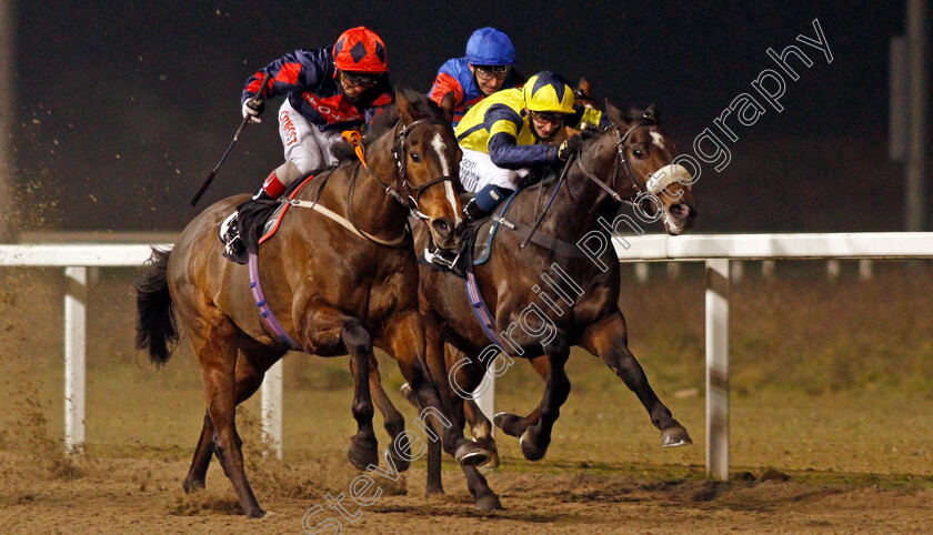 Ayr-Harbour-0003 
 AYR HARBOUR (right, Alistair Rawlinson) beats HOME BEFORE DUSK (left) in The tote.co.uk Now Streaming Every UK Race Handicap
Chelmsford 26 Nov 2020 - Pic Steven Cargill / Racingfotos.com