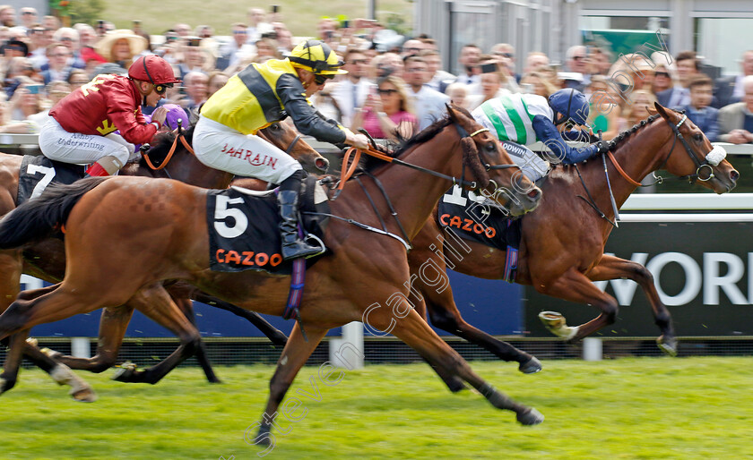 Swilcan-Bridge-0004 
 SWILCAN BRIDGE (Hayley Turner) wins The Cazoo Handicap
Epsom 4 Jun 2022 - Pic Steven Cargill / Racingfotos.com