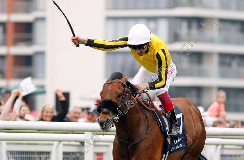 James-Garfield-0007 
 JAMES GARFIELD (Frankie Dettori) wins The Al Basti Equiworld Supporting Greatwood Greenham Stakes Newbury 21 Apr 2018 - Pic Steven Cargill / Racingfotos.com