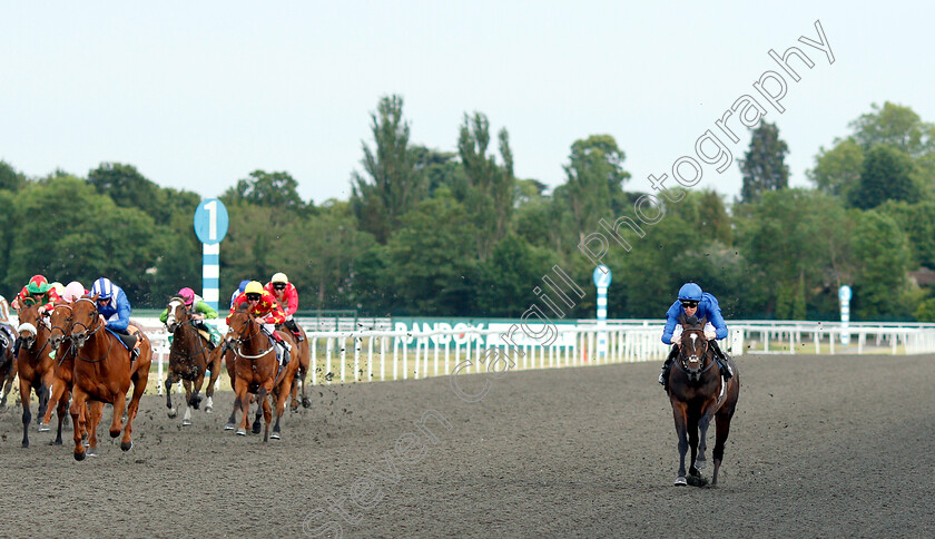 Land-Of-Legends-0003 
 LAND OF LEGENDS (right, Pat Cosgrave) beats MUTAMAASIK (left) in The 32Red On The App Store Novice Stakes Div2
Kempton 5 Jun 2019 - Pic Steven Cargill / Racingfotos.com