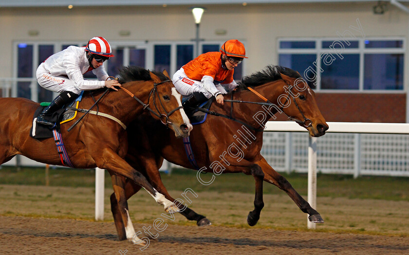 Nell-Quickly-0005 
 NELL QUICKLY (Hollie Doyle) beats GARDEN PARADISE (left) in The Ladies Day 26th August Maiden Fillies Stakes
Chelmsford 29 Apr 2021 - Pic Steven Cargill / Racingfotos.com