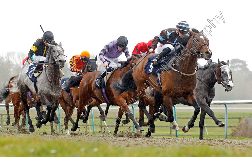 Desfondado-0003 
 DESFONDADO (Hollie Doyle) beats FRANCESI (left) in The Download The Racecourse App Raceday Ready Handicap
Lingfield 4 Apr 2024 - Pic Steven Cargill / Racingfotos.com