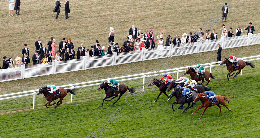 Monarchs-Glen-0001 
 MONARCHS GLEN (Frankie Dettori) wins The Wolferton Stakes
Royal Ascot 19 Jun 2018 - Pic Steven Cargill / Racingfotos.com