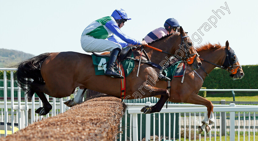 Aunty-Ann-0001 
 AUNTY ANN (Jordan Nailor) Cheltenham 19 Apr 2018 - Pic Steven Cargill / Racingfotos.com