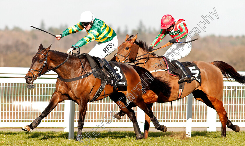 Regal-Encore-0002 
 REGAL ENCORE (Richie McLernon) wins The Keltbray Swinley Handicap Chase Ascot 17 Feb 2018 - Pic Steven Cargill / Racingfotos.com