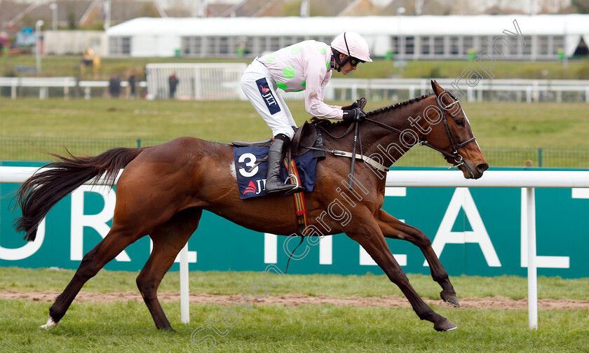 Min-0005 
 MIN (Ruby Walsh) wins The JLT Melling Chase
Aintree 5 Apr 2019 - Pic Steven Cargill / Racingfotos.com