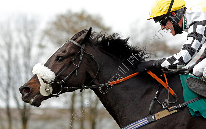 Cousin-Pascal-0003 
 COUSIN PASCAL (James King) wins The Rose Paterson Randox Foxhunters Open Hunters Chase
Aintree 8 Apr 2021 - Pic Steven Cargill / Racingfotos.com