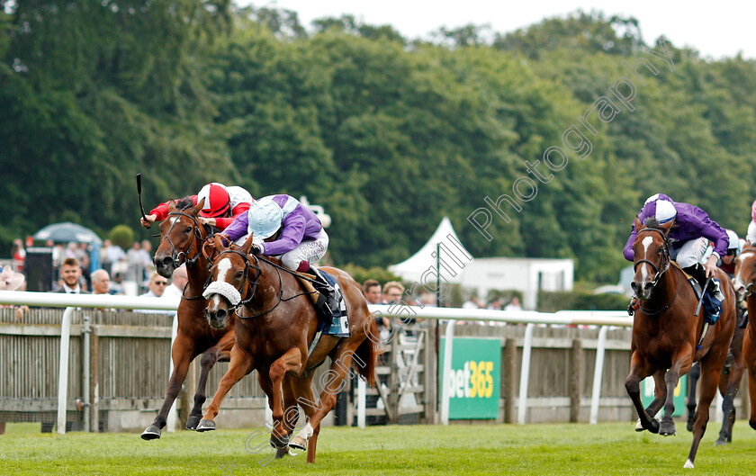 Frankella-0003 
 FRANKELLA (Oisin Murphy) beats PRINCESS SHABNAM (left) in The British Stallion Studs EBF Maiden Fillies Stakes
Newmarket 8 Jul 2021 - Pic Steven Cargill / Racingfotos.com