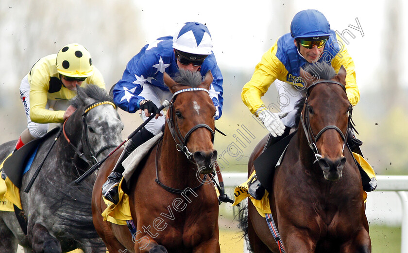 Marmelo-0009 
 MARMELO (right, Gerald Mosse) beats ASPETAR (left) in The Dubai Duty Free Finest Surprise John Porter Stakes
Newbury 13 Apr 2019 - Pic Steven Cargill / Racingfotos.com