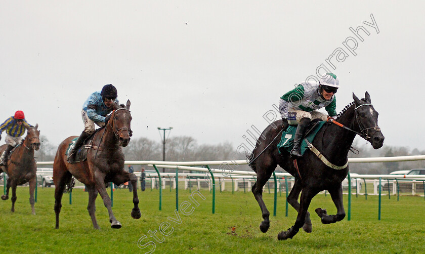 Fifrelet-0003 
 FIFRELET (Charlie Todd) beats FELONY (left) in The M-Tec Consulting Group Standard Open National Hunt Flat Race
Warwick 12 Dec 2019 - Pic Steven Cargill / Racingfotos.com