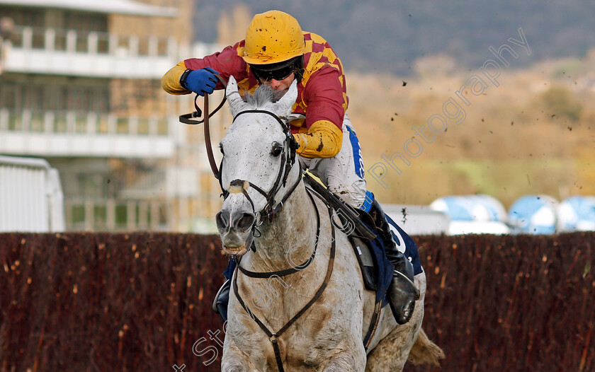 Ramses-De-Teillee-0004 
 RAMSES DE TEILLEE (Tom Scudamore) wins The Planteur At Chapel Stud Handicap Chase
Cheltenham 15 Nov 2020 - Pic Steven Cargill / Racingfotos.com