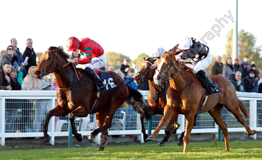 Agent-Of-Fortune-0002 
 AGENT OF FORTUNE (Joey Haynes) beats DUCHESS OF AVON (right) in The Peter Dunnett 20 Year Memorial Handicap
Yarmouth 23 Oct 2018 - Pic Steven Cargill / Racingfotos.com