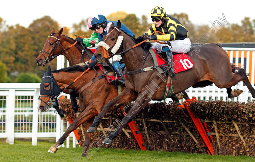 Golan-Fortune-0002 
 GOLAN FORTUNE (nearside, Fergus Gregory) beats CAPELAND (centre) in The ATP Tennis At 188bet Conditional Jockeys Handicap Hurdle Sandown 12 Nov 2017 - Pic Steven Cargill / Racingfotos.com