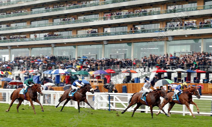 Projection-0001 
 PROJECTION (2nd right, Kieran Shoemark) beats DREAM OF DREAMS (right) in The John Guest Racing Bengough Stakes
Ascot 6 Oct 2018 - Pic Steven Cargill / Racingfotos.com