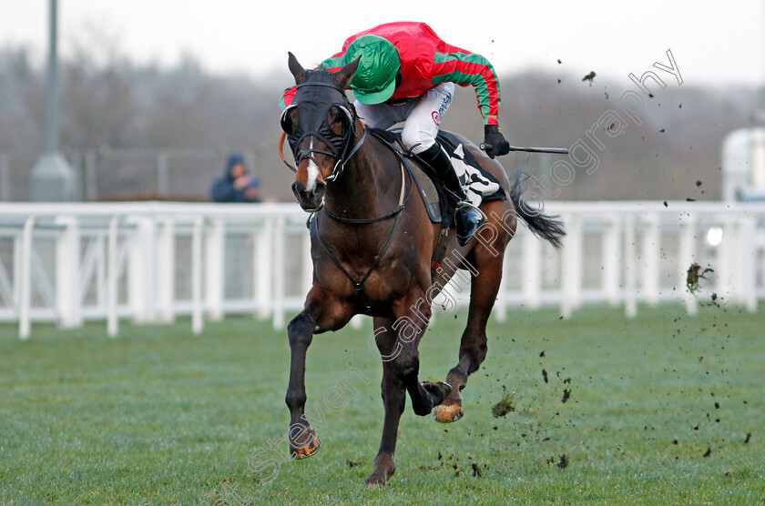 Guillemot-0006 
 GUILLEMOT (Harry Cobden) wins The Ascot Racecourse Supports The Autism In Racing Handicap Hurdle
Ascot 19 Feb 2022 - Pic Steven Cargill / Racingfotos.com