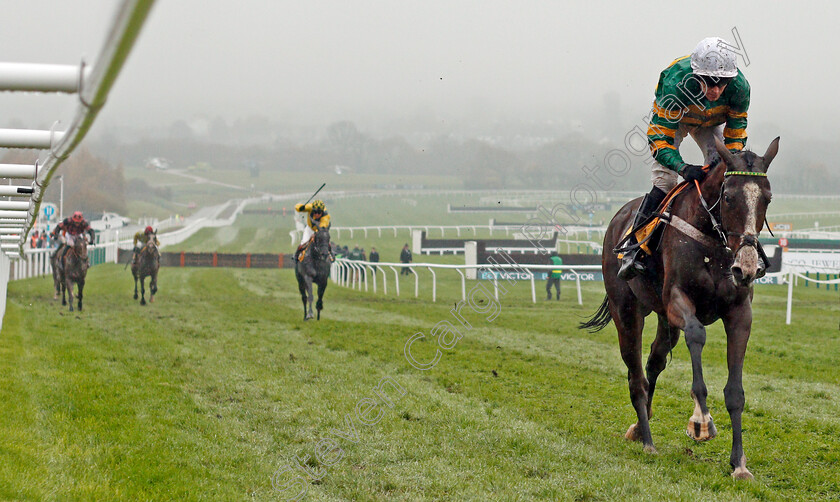 Apple s-Shakira-0004 
 APPLE'S SHAKIRA (Barry Geraghty) wins The JCB Triumph Trial Juvenile Hurdle Cheltenham 18 Nov 2017 - Pic Steven Cargill / Racingfotos.com