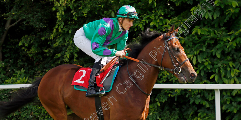 Prague-0005 
 PRAGUE (Jack Gilligan) winner of The Darley British EBF Maiden Stakes
Sandown 15 Jun 2024 - Pic Steven Cargill / Racingfotos.com