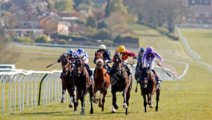 Jaramillo-0005 
 JARAMILLO (2nd right, Hollie Doyle) beats POSSIBLE MAN (2nd left) in The Racecourse Live Streams On Racingtv Extra Novice Stakes
Leicester 24 Apr 2021 - Pic Steven Cargill / Racingfotos.com