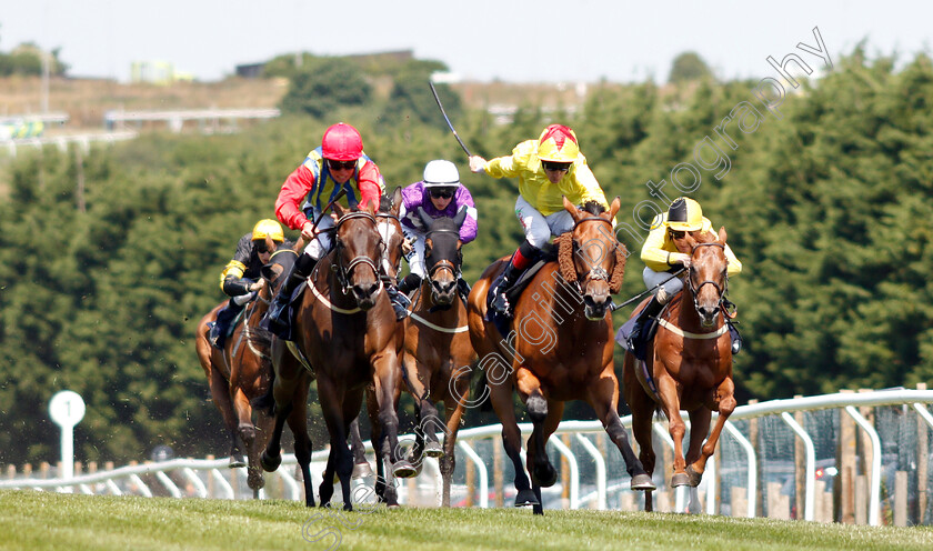 Born-To-Boogie-0002 
 BORN TO BOOGIE (left, Jason Watson) beats NOTEWORTHY (centre) in The mintbet.com World Cup Red Card Refund Handicap
Brighton 3 Jul 2018 - Pic Steven Cargill / Racingfotos.com