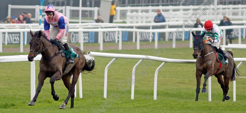 Country-Mile-0005 
 COUNTRY MILE (Harry Skelton) wins The British EBF National Hunt Novices Hurdle
Cheltenham 13 Dec 2024 - Pic Steven Cargill / Racingfotos.com