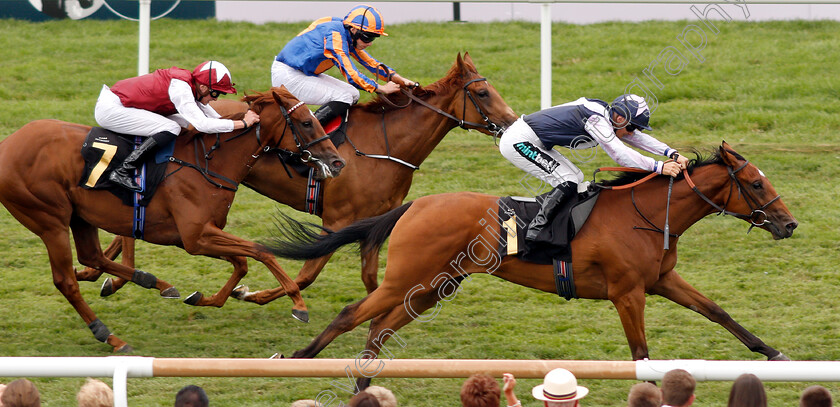 Antonia-De-Vega-0005 
 ANTONIA DE VEGA (Harry Bentley) wins The Rossdales British EBF Maiden Fillies Stakes
Newmarket 14 Jul 2018 - Pic Steven Cargill / Racingfotos.com