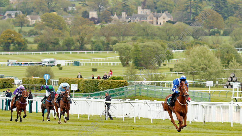 Monsieur-Gibraltar-0002 
 MONSIEUR GIBRALTAR (Lorcan Williams) wins The Brian Babbage Memoral Open Hunters Chase Cheltenham 4 May 2018 - Pic Steven Cargill / Racingfotos.com