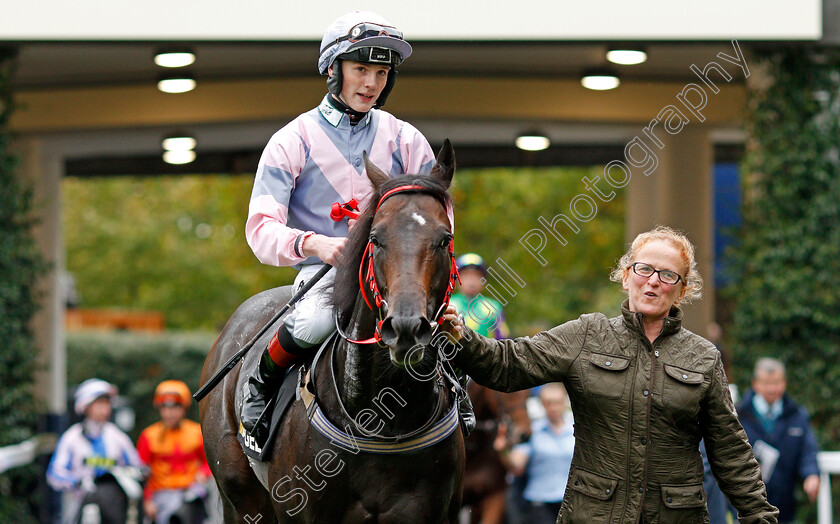 Erissimus-Maximus-0005 
 ERISSIMUS MAXIMUS (Lewis Edmunds) after The Mcgee Lighthouse Club Handicap Ascot 7 Oct 2017 - Pic Steven Cargill / Racingfotos.com