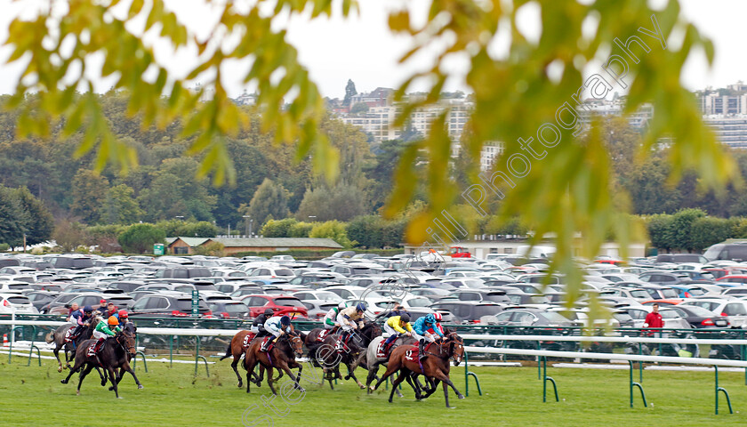 Makarova-0003 
 MAKAROVA (Tom Marquand) wins The Prix de l'Abbaye de Longchamp
Longchamp 6 Oct 2024 - Pic Steven Cargill / Racingfotos.com