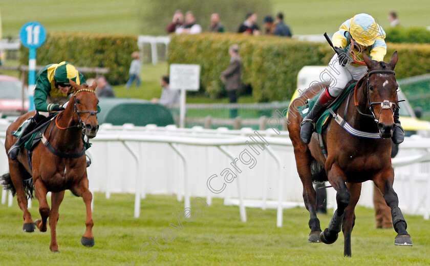 Popaway-0003 
 POPAWAY (Immy Robinson) wins The Visit cheltenham.com Mares Open Hunters Chase Cheltenham 4 May 2018 - Pic Steven Cargill / Racingfotos.com