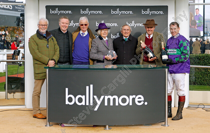 Thyme-Hill-0010 
 Presentation to The Englands and Heywoods, Philip Hobbs and Richard Johnson for The Ballymore Novices Hurdle won by THYME HILL
Cheltenham 16 Nov 2019 - Pic Steven Cargill / Racingfotos.com