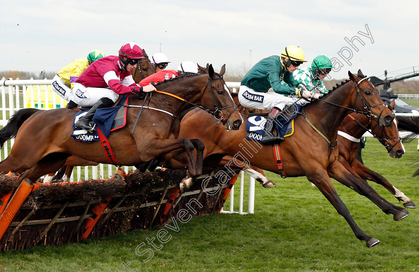 Kingsplace-and-Dallas-Des-Pictons-0001 
 KINGSPLACE (right, Sam Twiston-Davies) with DALLAS DES PICTONS (left, Jack Kennedy)
Aintree 5 Apr 2019 - Pic Steven Cargill / Racingfotos.com