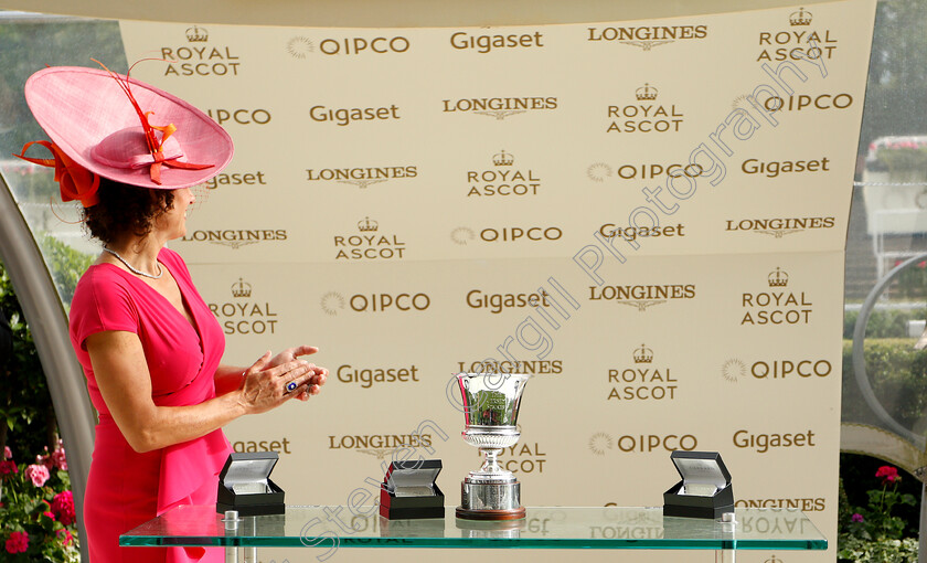 Trophies-Jersey-Stakes 
 Trophies for The Jersey Stakes
Royal Ascot 20 Jun 2018 - Pic Steven Cargill / Racingfotos.com