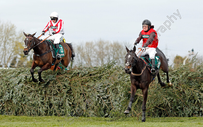 Cat-Tiger-and-Latenightpass-0002 
 CAT TIGER (right, David Maxwell) with LATENIGHTPASS (left, Gina Andrews)
Aintree 8 Apr 2021 - Pic Steven Cargill / Racingfotos.com