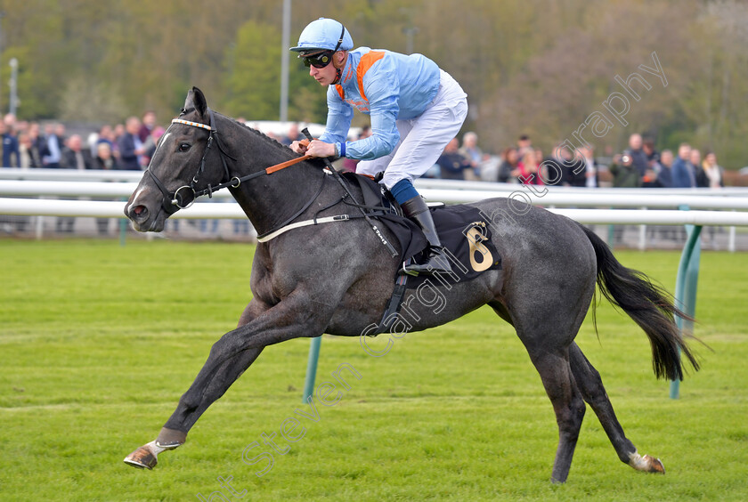 Got-To-Love-A-Grey-0005 
 GOT TO LOVE A GREY (Sam James) wins The British Racing Supports Stephen Lawrence Day Restricted Novice Stakes
Nottingham 22 Apr 2023 - Pic Steven Cargill / Becky Bailey / Racingfotos.com